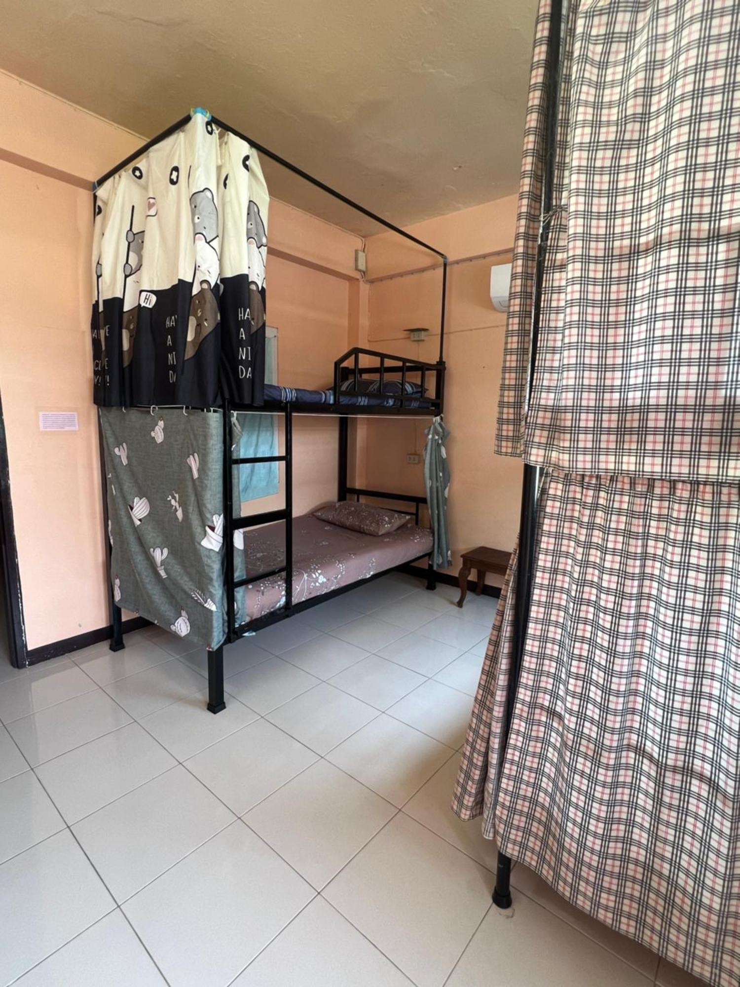 Karma Home Hostel Phitsanulok Luaran gambar